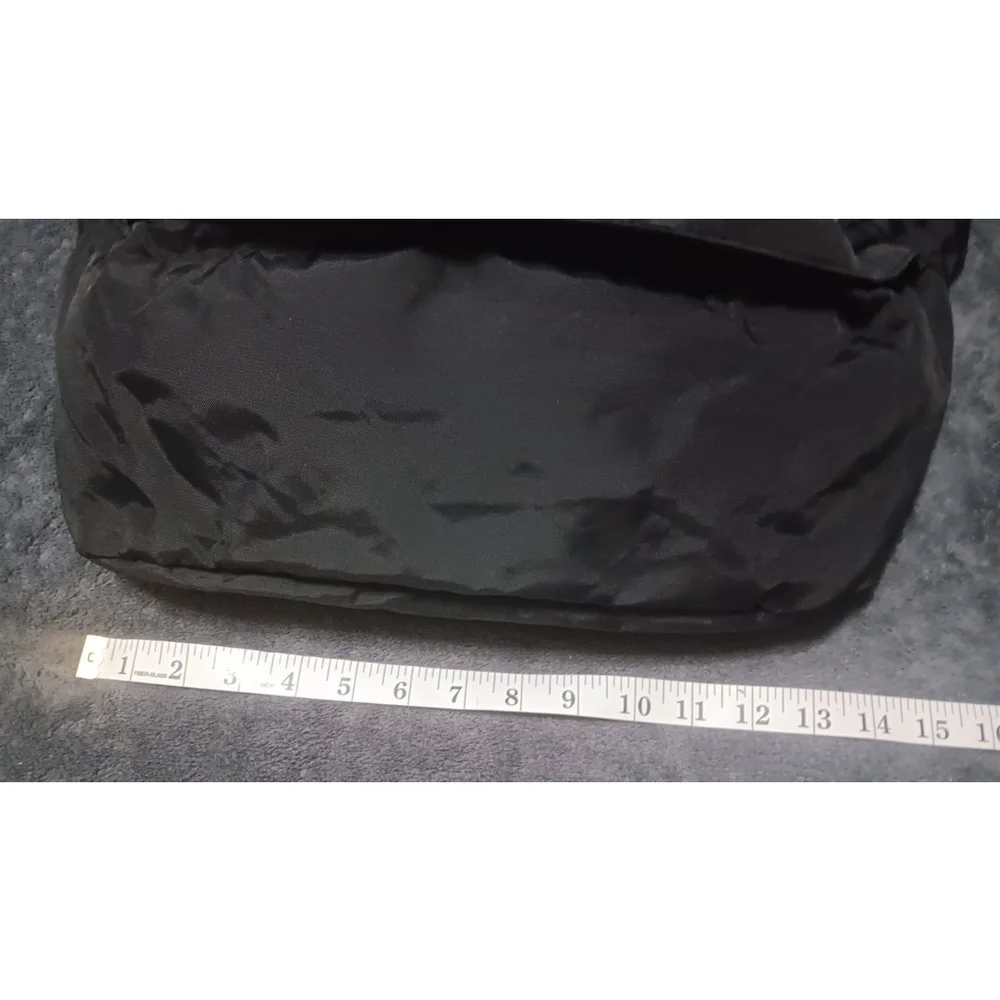 Nike Cresant Cross Body Messenger Sling Bag Black Nylon NWOT - Picture 8 of 9